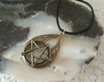 Pentacle Necklace wiccan jewelry pagan jewelry wicca jewelry pentagram witchcraft witch necklace gothic pagan necklace wiccan necklace