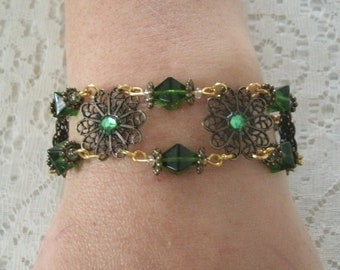 Green Bracelet victorian jewelry art deco jewelry art nouveau jewelry renaissance edwardian gothic victorian bracelet art deco bracelet