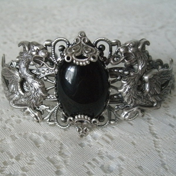Black Onyx Dragon Bracelet, renaissance jewelry medieval jewelry dragon jewelry viking norse victorian fantasy bracelet gothic bracelet