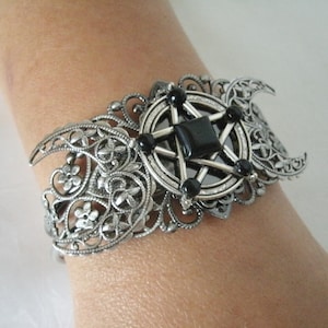 Obsidian Triple Moon Pentacle Bracelet wiccan jewelry pagan jewelry wicca jewelry gothic witch witchcraft pentagram bracelet wiccan bracelet
