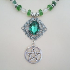 Green Pentacle Necklace wiccan jewelry pagan jewelry wicca jewelry goddess witchcraft magic witch pentagram wiccan necklace pagan necklace