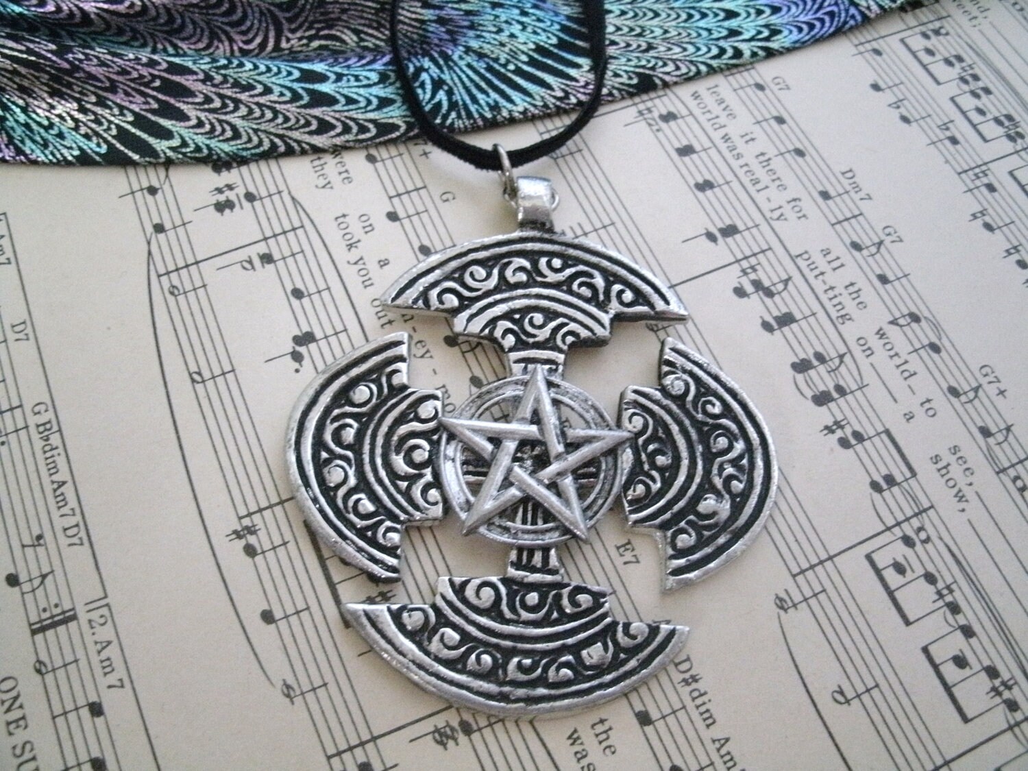 Pentacle and crystal necklace Amulet PENTAGRAM Wicca Pagan Druid Gothic w/ info 