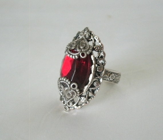 Red Ring Art Deco Jewelry Victorian Jewelry Renaissance - Etsy