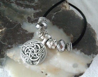 Celtic Necklace wiccan jewelry pagan jewelry wicca jewelry celtic jewelry magic witchcraft witch necklace wiccan necklace pagan necklace