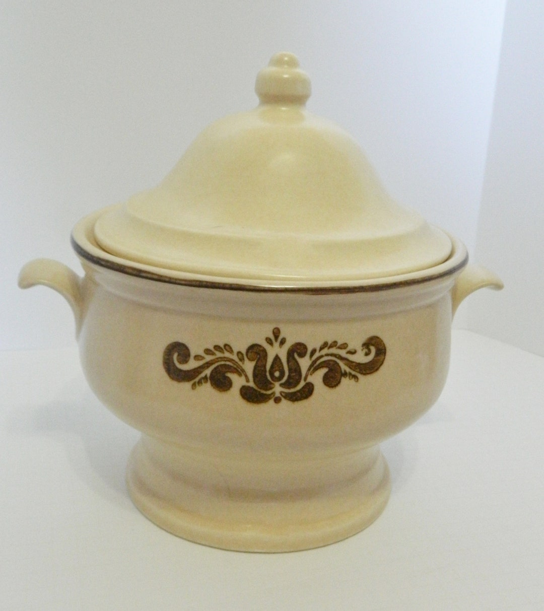 Buy Pfaltzgraff Stoneware Village Pattern Yellow Beige Brown Soup Tureen  Crazed No Spoon Online in India
