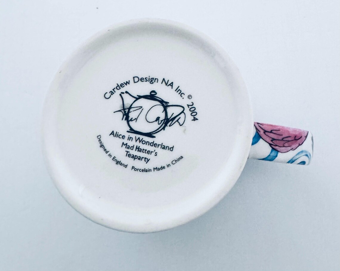 Cardew Mug Cardew Design Flamingo Alice in Wonderland Mad Hatter's Teaparty Coffee ...