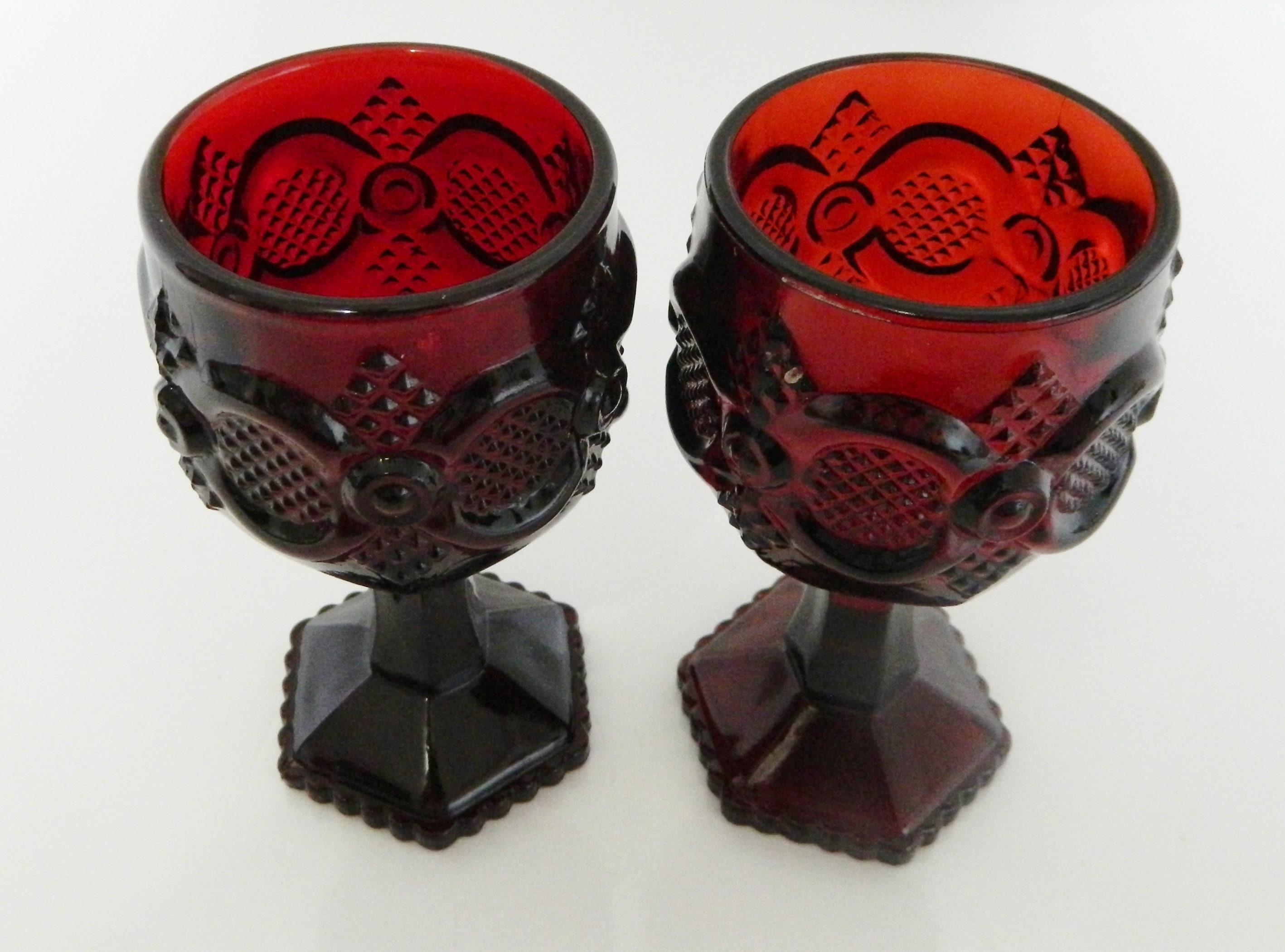 エイボン　1876ケープコッドガラス　ルビーレッド　AVON 3点セット エイボン 1876ケープコッドガラス ルビーレッド AVON 3点セット