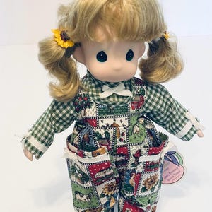 Muñeca Precious Moments Garden of Friends de Sunny September, primera edición con soporte