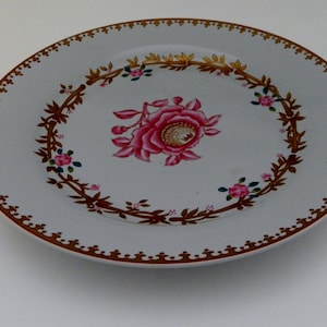 Avon 1985 The Peabody Museum of Salem Abigail Adams Porcelain Collector Plate
