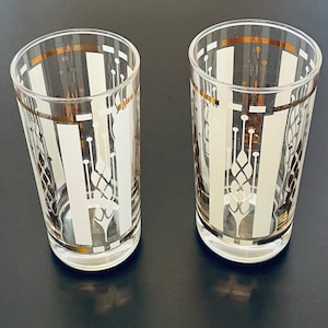 Drinking Glasses Tumblers Clear White Gold Horizontal Wheat Like Designs Two