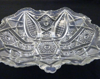 Indiana Glass Paneled Daisy & Fine Cut Rectangular Salad Serving Bowl Crimped