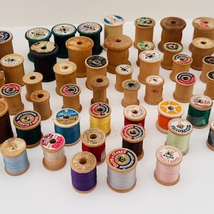 Thread Spools Lot of 56 Assorted 19 w Thread & 36 Empty Wooden Spools 1 Plastic