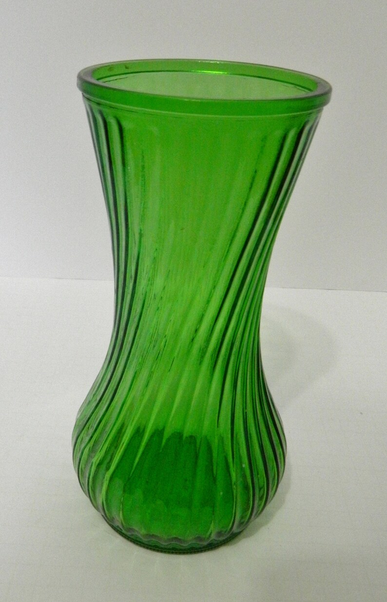 Hoosier Glass Tall Vase Green 4091 Large 10 Inches Swirl Etsy