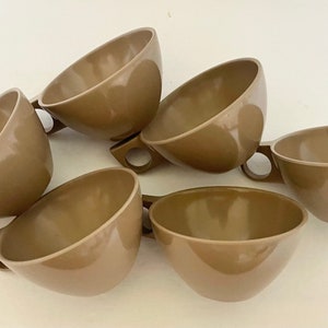 Melmac Dinnerware Boonton Molding Co NJ Coffee Cups Brown 8205-8 Lot of Six