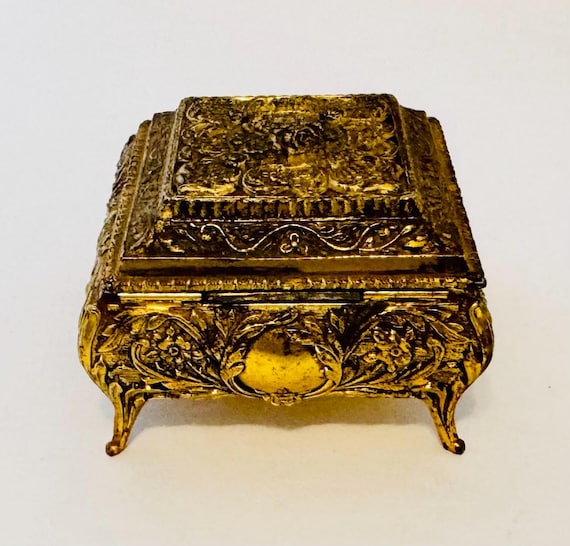 R*9様 【美品 レア】syro instruments ステレオサウンドボック TAJ Importing San Francisco Trinket Sankyo Music Box Lined Red