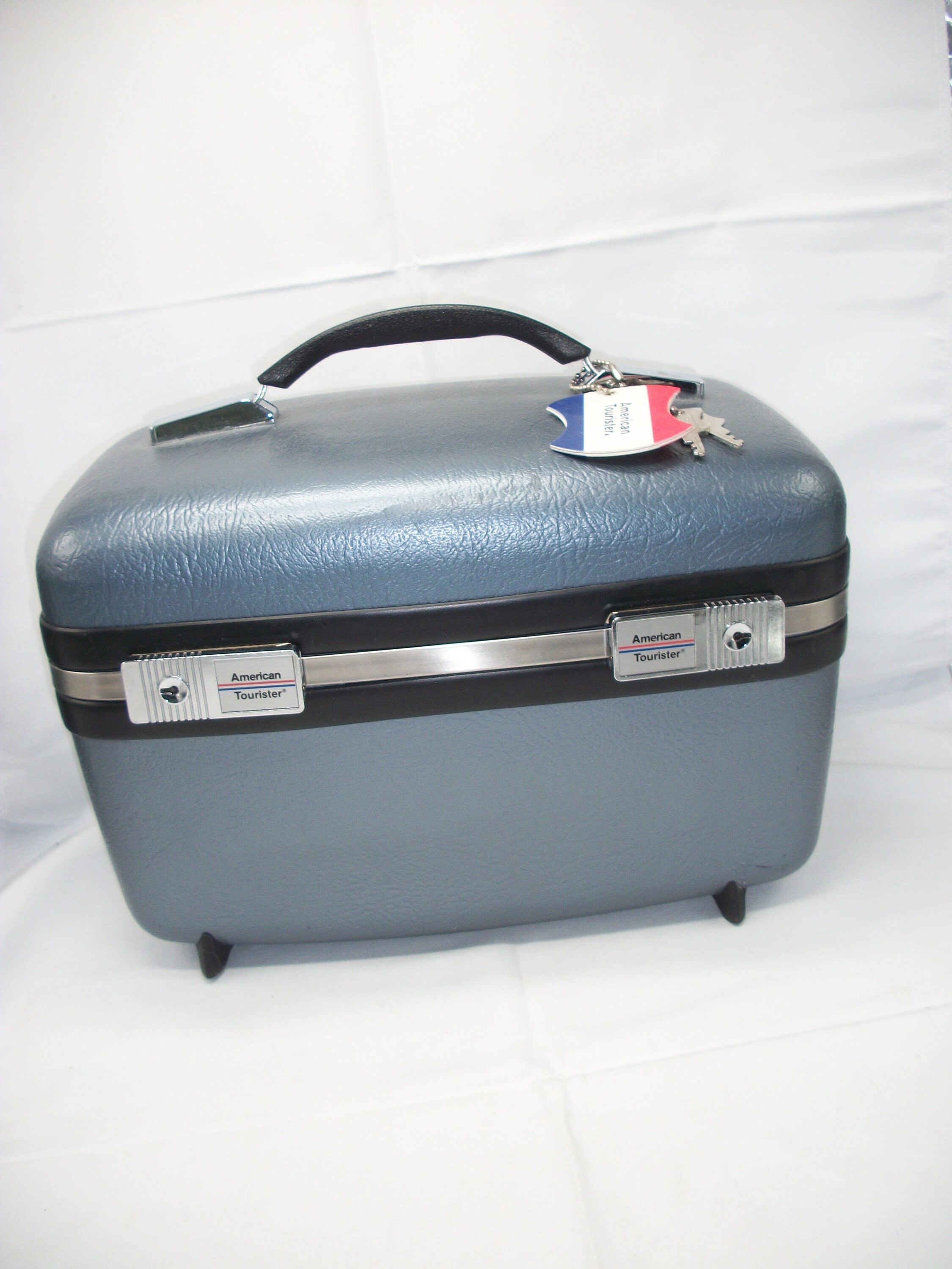 vintage american tourister makeup case