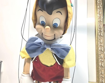 Vintage Disney Telco Pinocchio Puppet Singing Marionette Musical