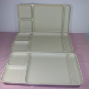 Set of Four Vintage Tupperware TV Trays / Lap Trays / Craft Trays