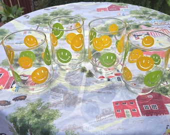 Vintage Set of 4 Libbey's Smiley Face Juice Glasses Green and Yellow