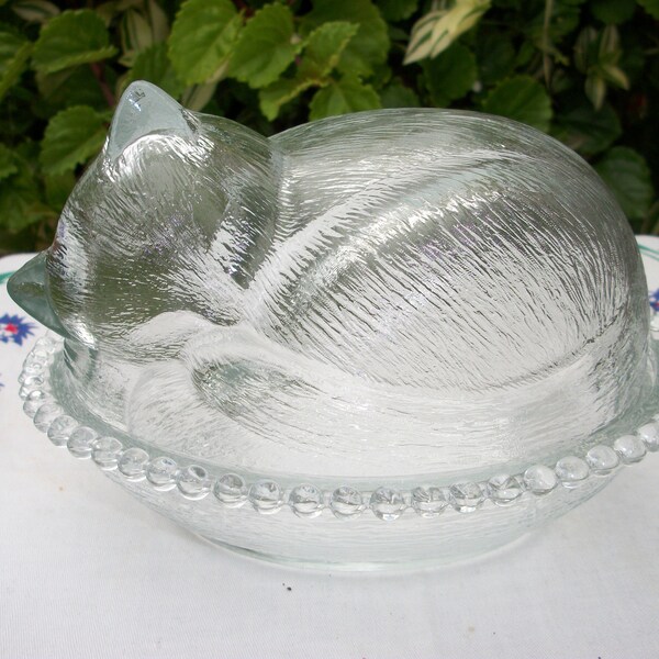 Vintage Beautiful Clear Glass Sleeping Feline Cat Kitty on a Basket Candy Treats Dish