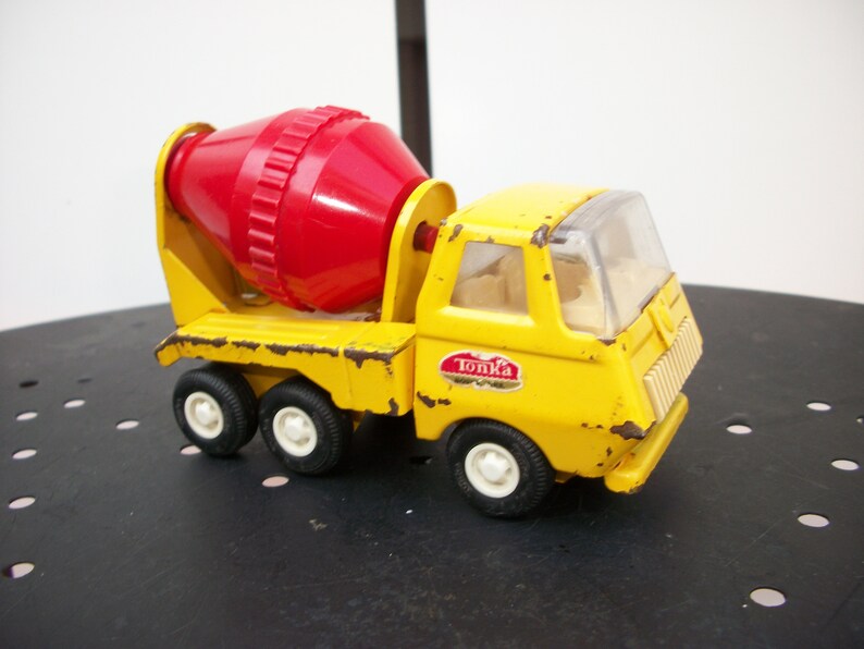 tonka cement mixer vintage