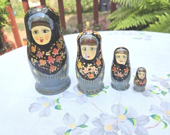 Vintage Matryoshka Dolls Set of 4 Stacking Nesting Dolls Blue and Black