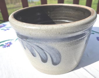 Vintage Handmade Rowe Pottery Works Cambridge, Mass. Crock Flower Pot Vase Salt Glaze Cobalt Blue 1992