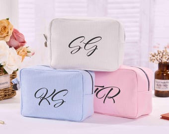 Personalized Embroidered Makeup Bag,Custom Name Makeup Bag, Monogramed Waffle Travel Bag, Bachelorette Cosmetic Bag, Wedding Bridesmaid Gift
