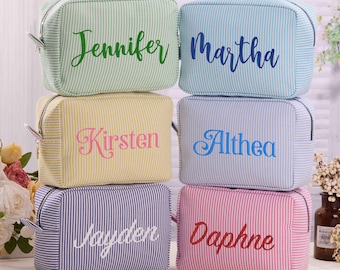 Personalized Bridesmaid Makeup Bag,Embroidered Name Makeup Bag,Custom Makeup Bag, Monogramed Cosmetic Bag,Bridal Party Gift,Bridesmaid Gifts