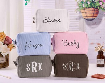 Personalized Monogram Makeup Bag,Custom Bridesmaid Gifts, Initials Makeup Bag, Embroidery Cosmetic Bag,Travel Bag,Bachelorette Party Favors