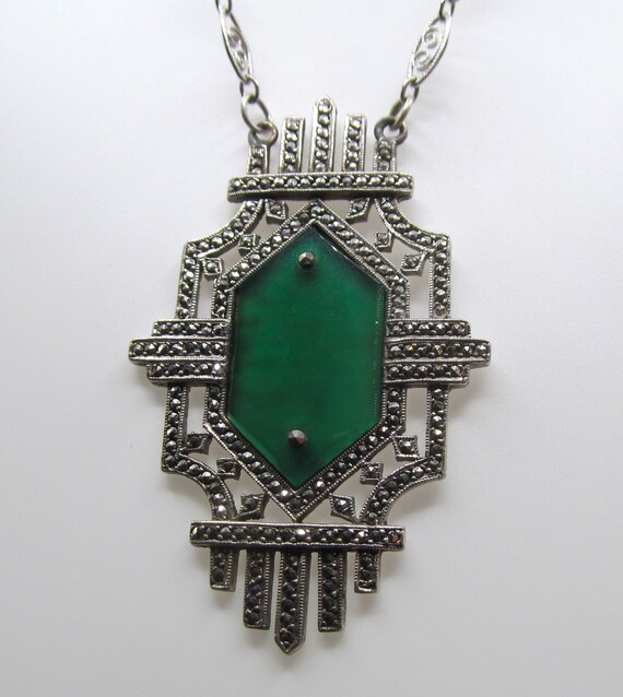 Art Deco Sterling Silver Chrysoprase Marcasite Ne… - image 2