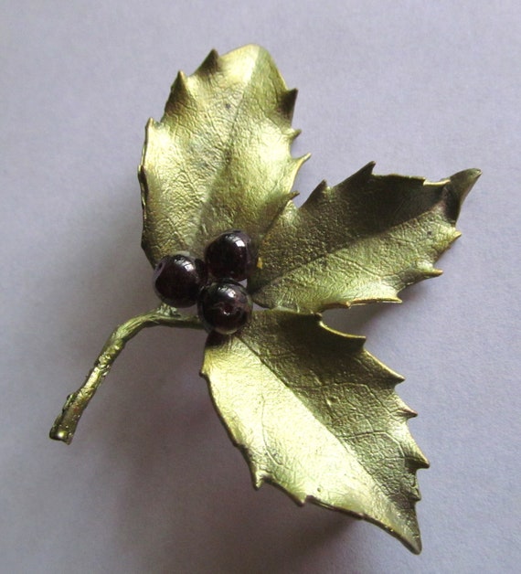 Michael Michaud Holly Leaf And Berries Vintage Br… - image 2