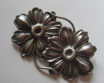 Broche antiguo Art Nouveau Sterling Flower Repousse