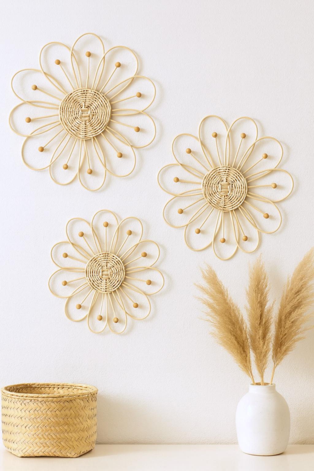 Boho Rattan Flower Wall Decor Set – 3 Piece Wicker Daisy Wall Art (35cm ...