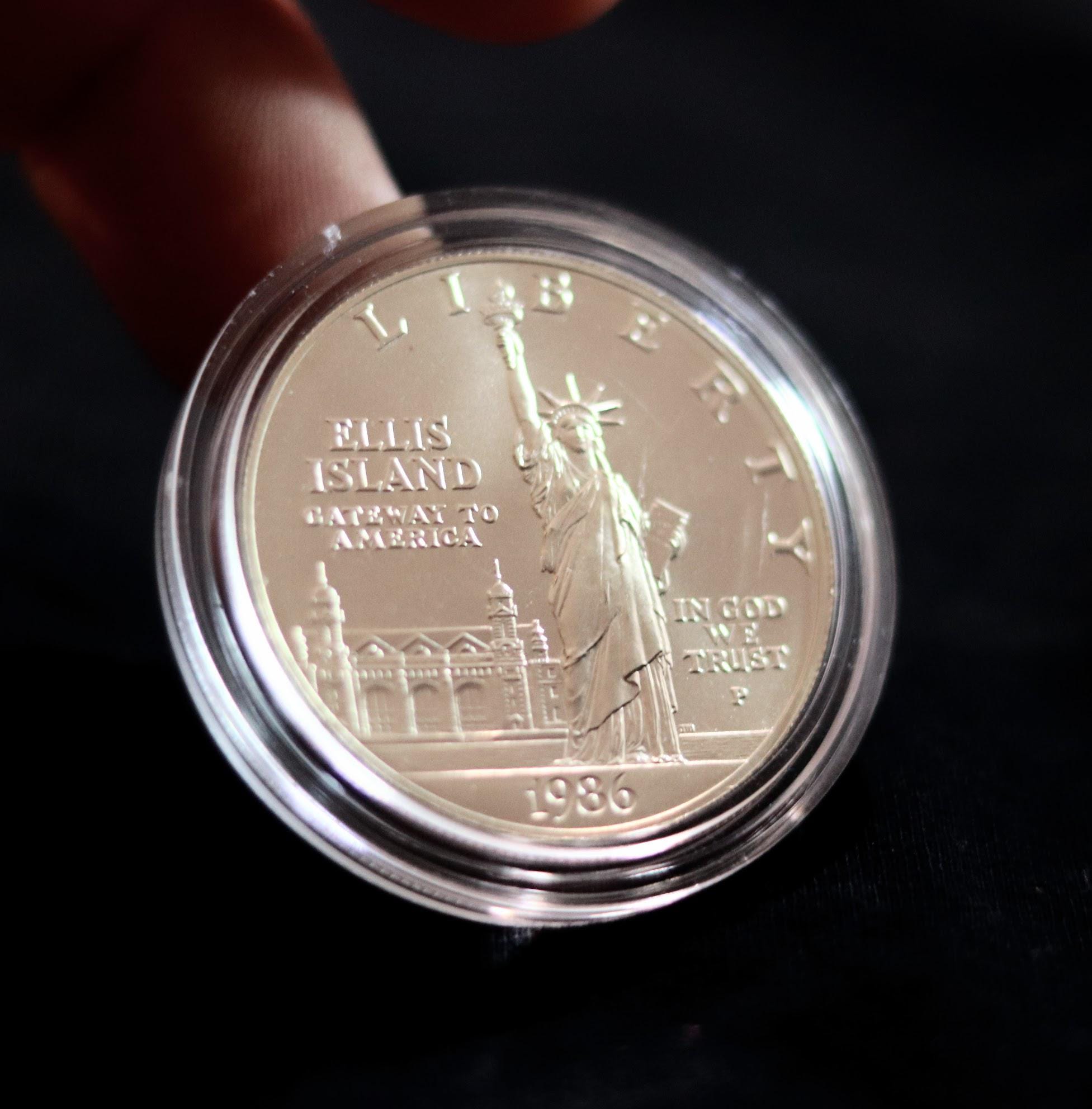 1986年 エリス島記念コイン 4枚セット Ellis island 1986 liberty coin - Etsy 日本