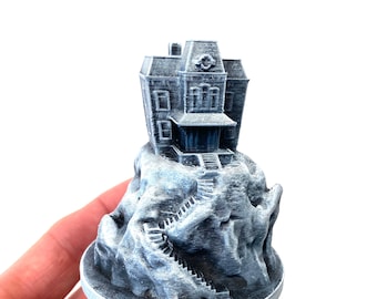 THE BATES HOUSE from Psycho , hand-painted 3D printed diorama!