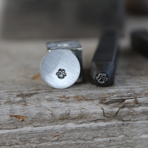 Winziger Pfotenabdruck Metall Design Stempel 1/8 Zoll -Metall, das Lieferungen für personalisierten Schmuck stempelt