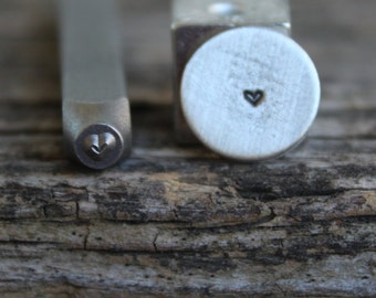 Whimsical Heart-Metal Stamp-1.5mm Size-Steel Stamp-New Metal Design Stamps-by Metal Supply Chick-DK39