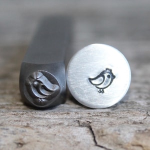 Chickie-Right Facing 5mm-Steel Stamp-Metal Design Stamps- Metal Stamp- Metal Supply Chick-DJU89