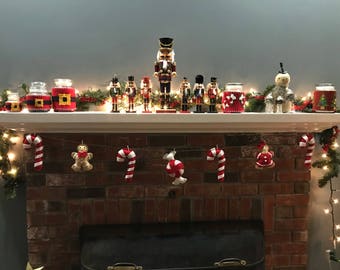 Christmas mantel decoration