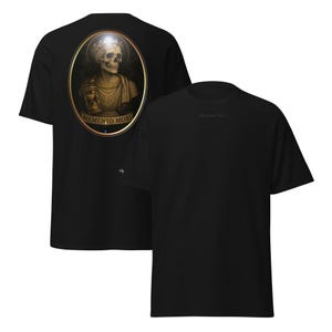 Unisex Memento Mori Skull T-Shirt – Philosophy Tee, Alternative Fashion, Soft Cotton Comfort, Symbolic Gift