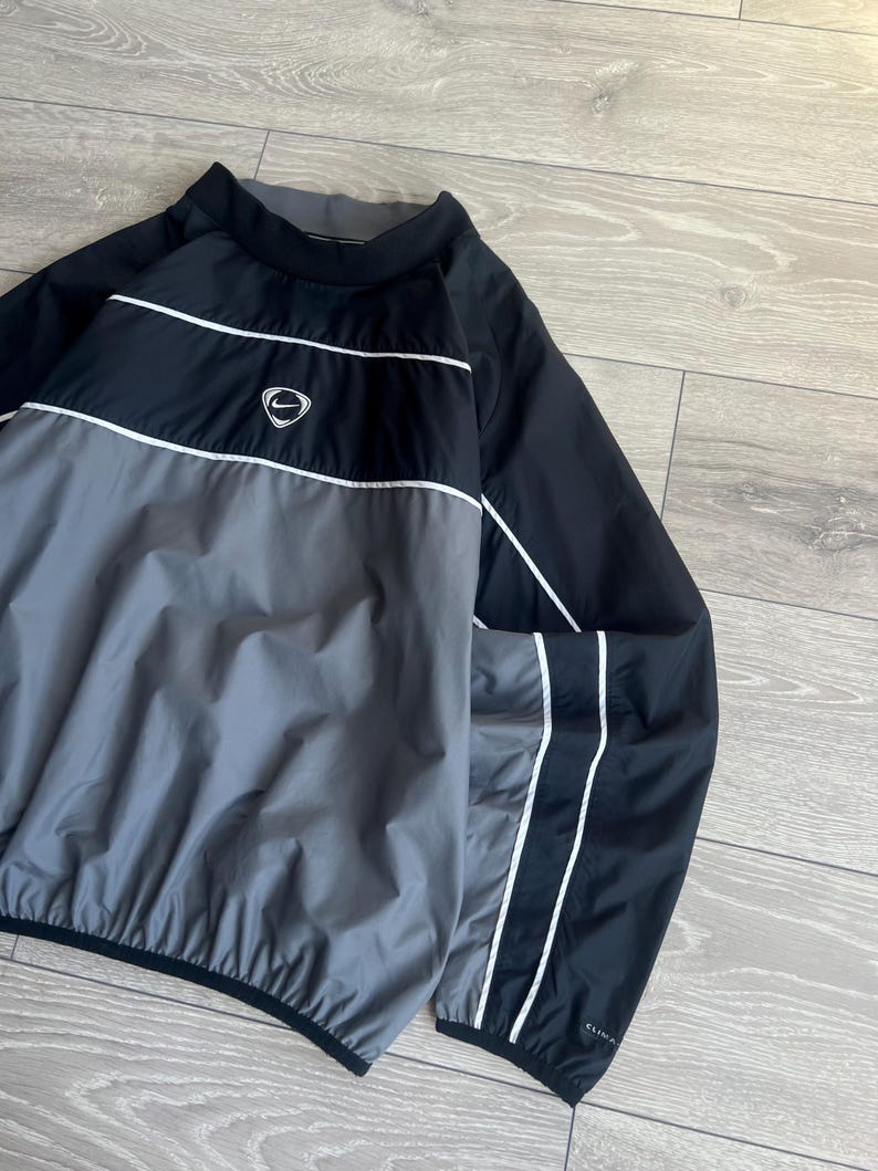 Vintage Y2K Nike Center Swoosh Helnylon Sweatshirt 90-tal bild 3