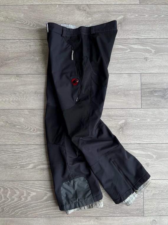 Mammut, Vintage Mammut Softech Black Ski Pants