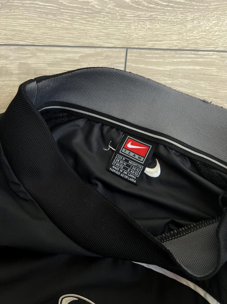 Vintage Y2K Nike Center Swoosh Helnylon Sweatshirt 90-tal bild 12