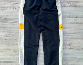 Pantalones deportivos Nike de nailon estilo vintage Y2K