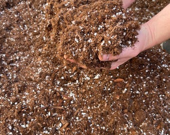 Chunky Potting Soil Mix – Gnat Repellent, Aroid & Houseplant Blend