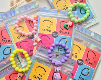 DIY Armband Set Kinder, Mitgebsel Geburtstag, Bastelset Kinder, Perlen Set, Überraschungsbox Armband, Kinder Aktivität