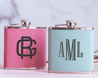 Personalized Leather Bridesmaid Flask with Monogram, Bridesmaid Gift, Bachelorette Party Gifts, Bridal Party Gift