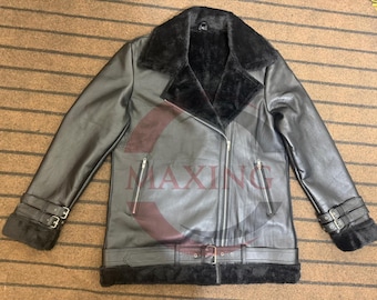 Schwarze Lammfell-Lederjacke für Herren - Biker-Fliegermantel mit Pelzkragen
