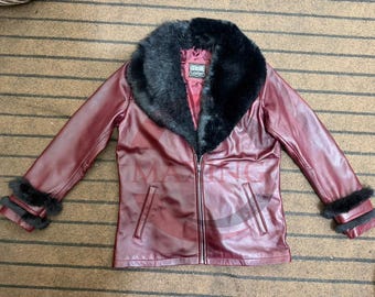 Vintage Burgundy Leather Jacket with Faux Fur Collar – Women’s Coat Zip-Up